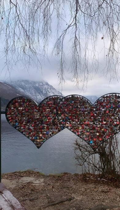 Wohnung See- Und Bergnaehe Gmunden Exteriér fotografie