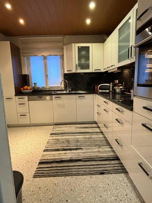 Wohnung See- Und Bergnaehe Gmunden Exteriér fotografie
